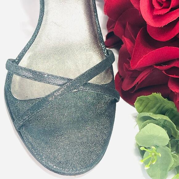 Banana Republic High Heel Sandal Sz 6 Silver 100% Leather Strappy Buckle Closure - Picture 11 of 16